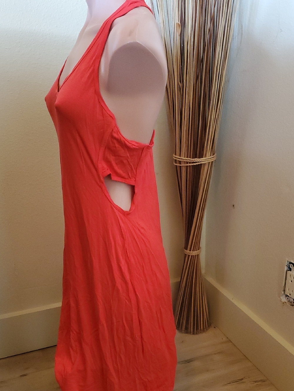 Express Coral Red V-Neck Sleeveless Top